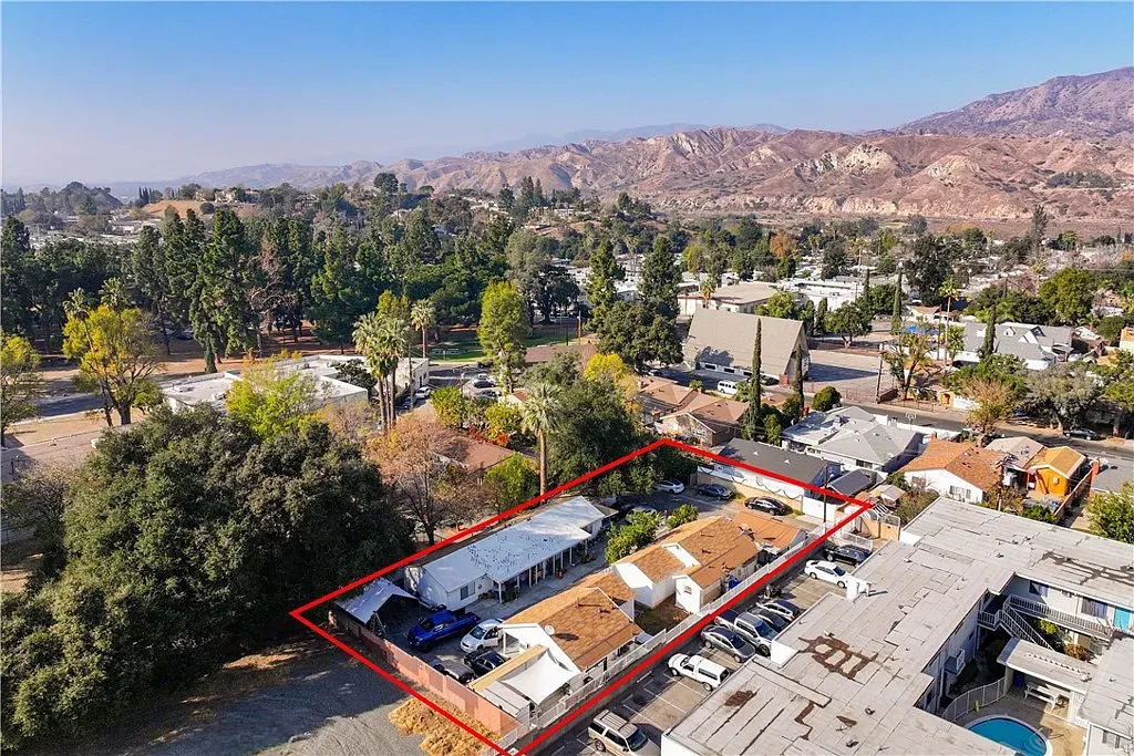 10539 Floralita Avenue, Sunland_01