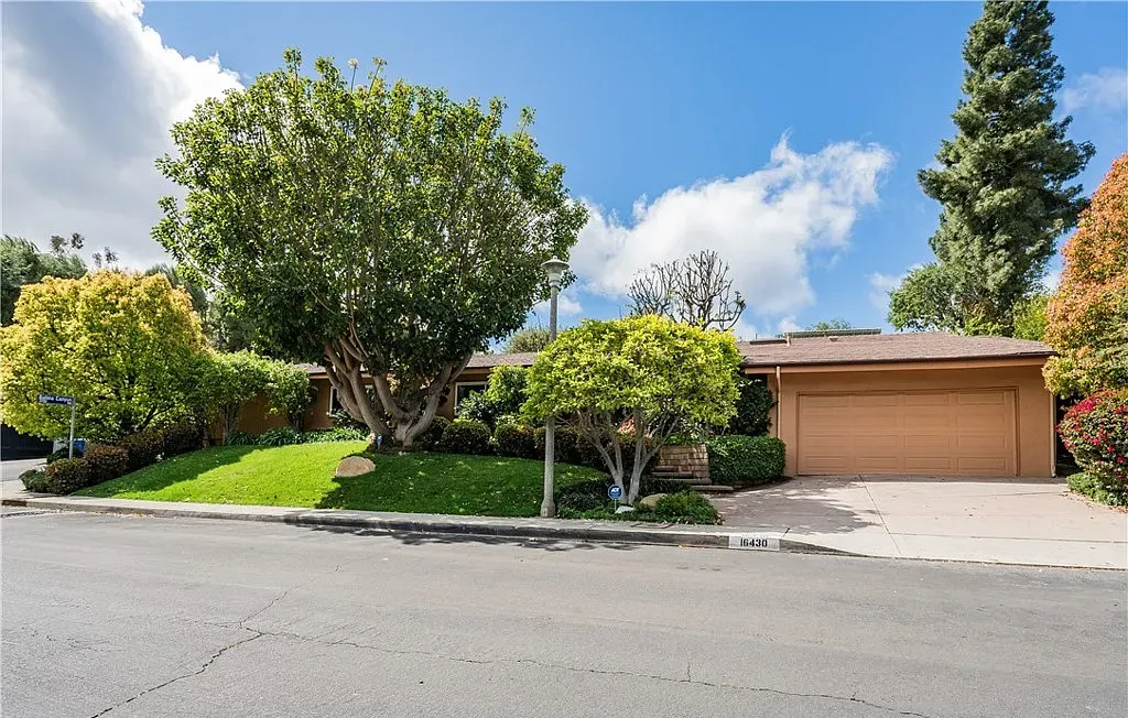 16430 Dorado Drive, Encino_01
