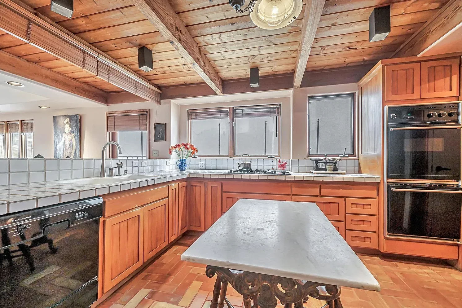 2210 Avenida De La Playa, La Jolla_03
