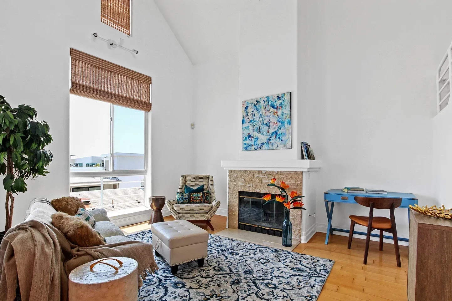 1242 9th Street, Unit 5, Santa Monica_02 copy