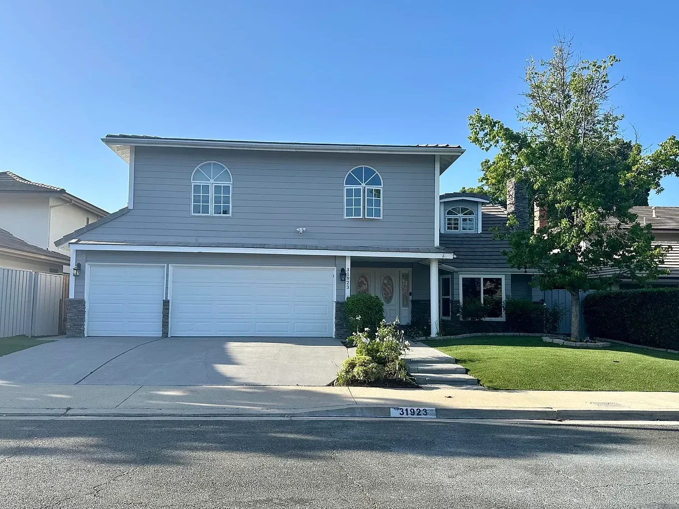 31923 Watergate Court, Westlake Village_01