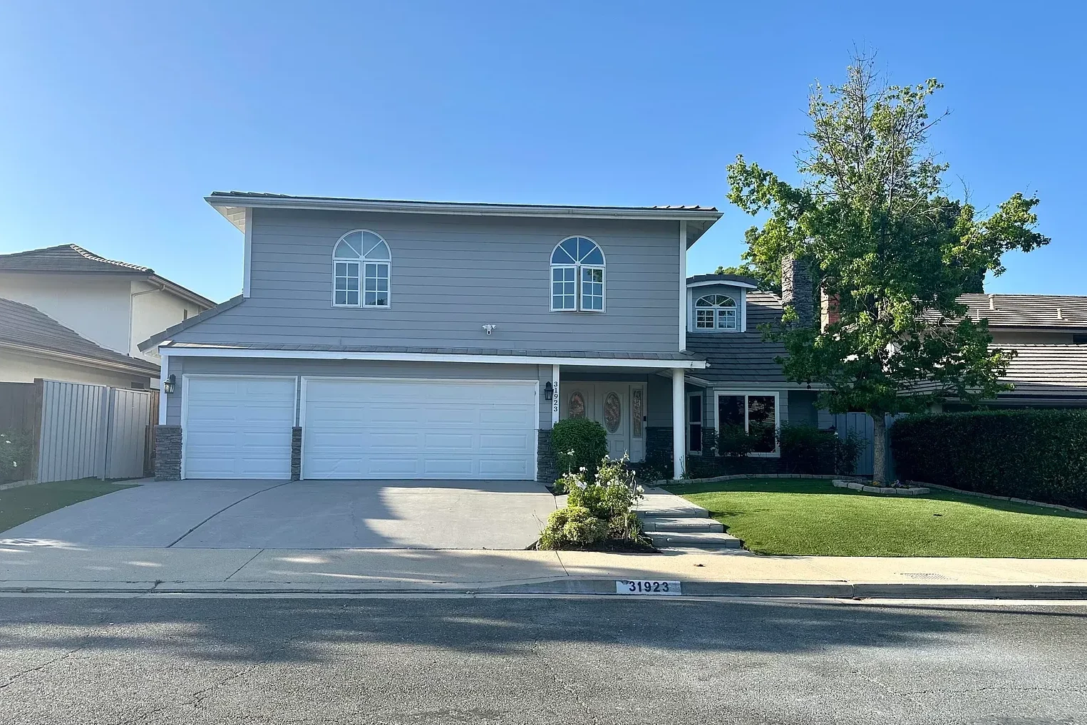 31923 Watergate Court, Westlake Village_01