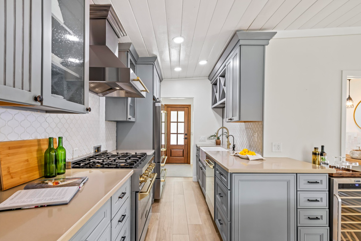 2016 Mount Prospect Dr. Topanga_03