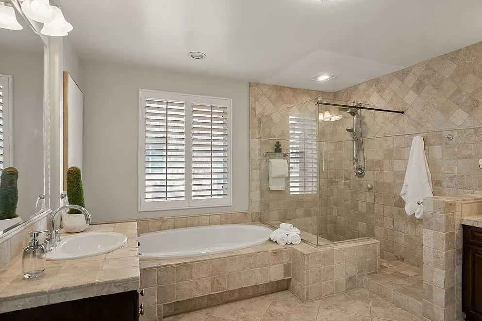 13031 Villosa Place, Unit 115, Playa Vista_04