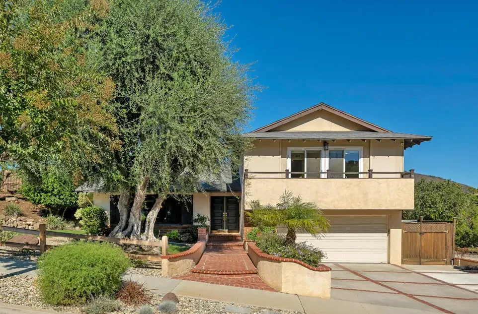 1441 Calle Hondanada, Thousand Oaks_01