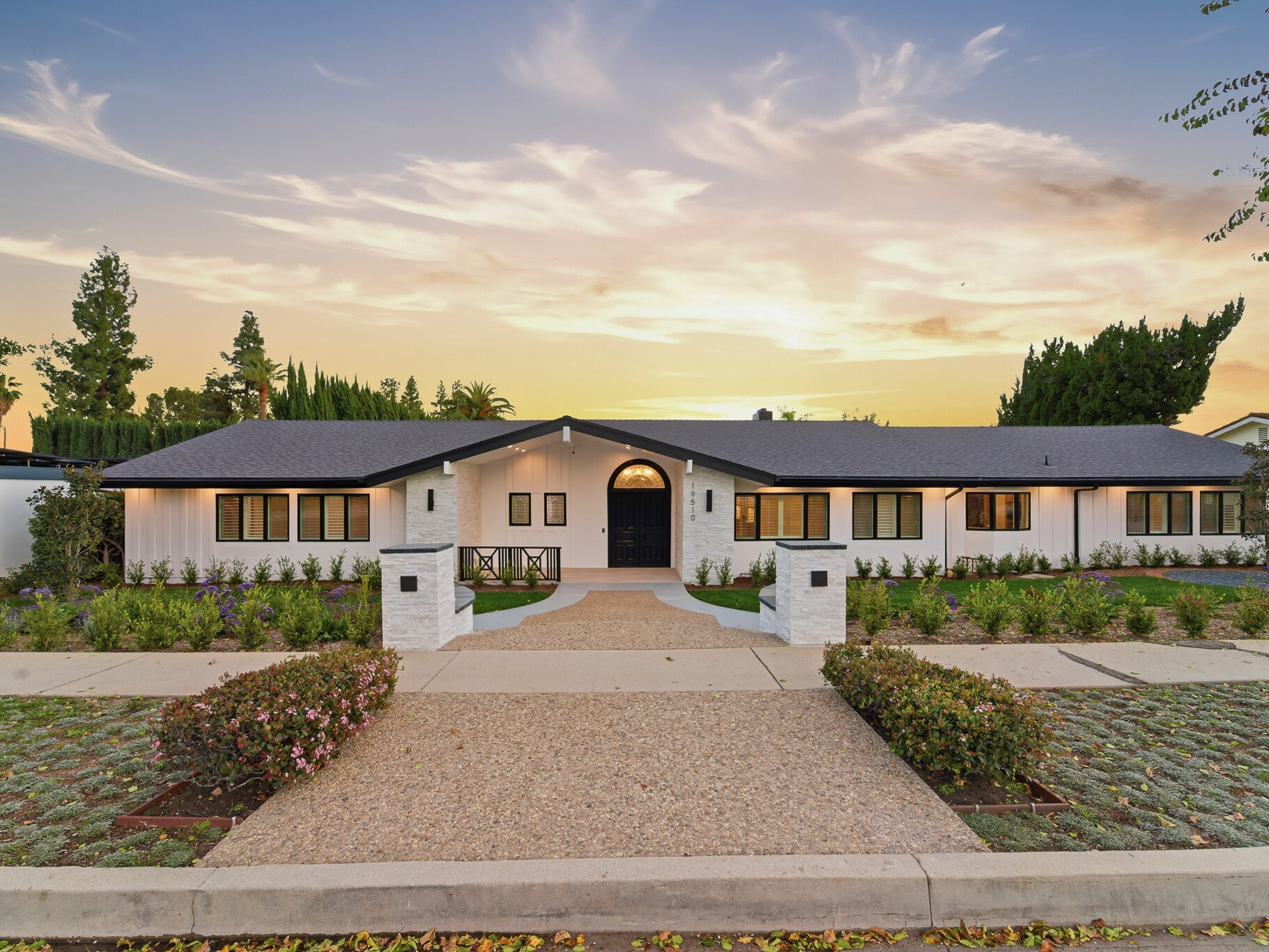 19510 Merridy Street, Northridge_01