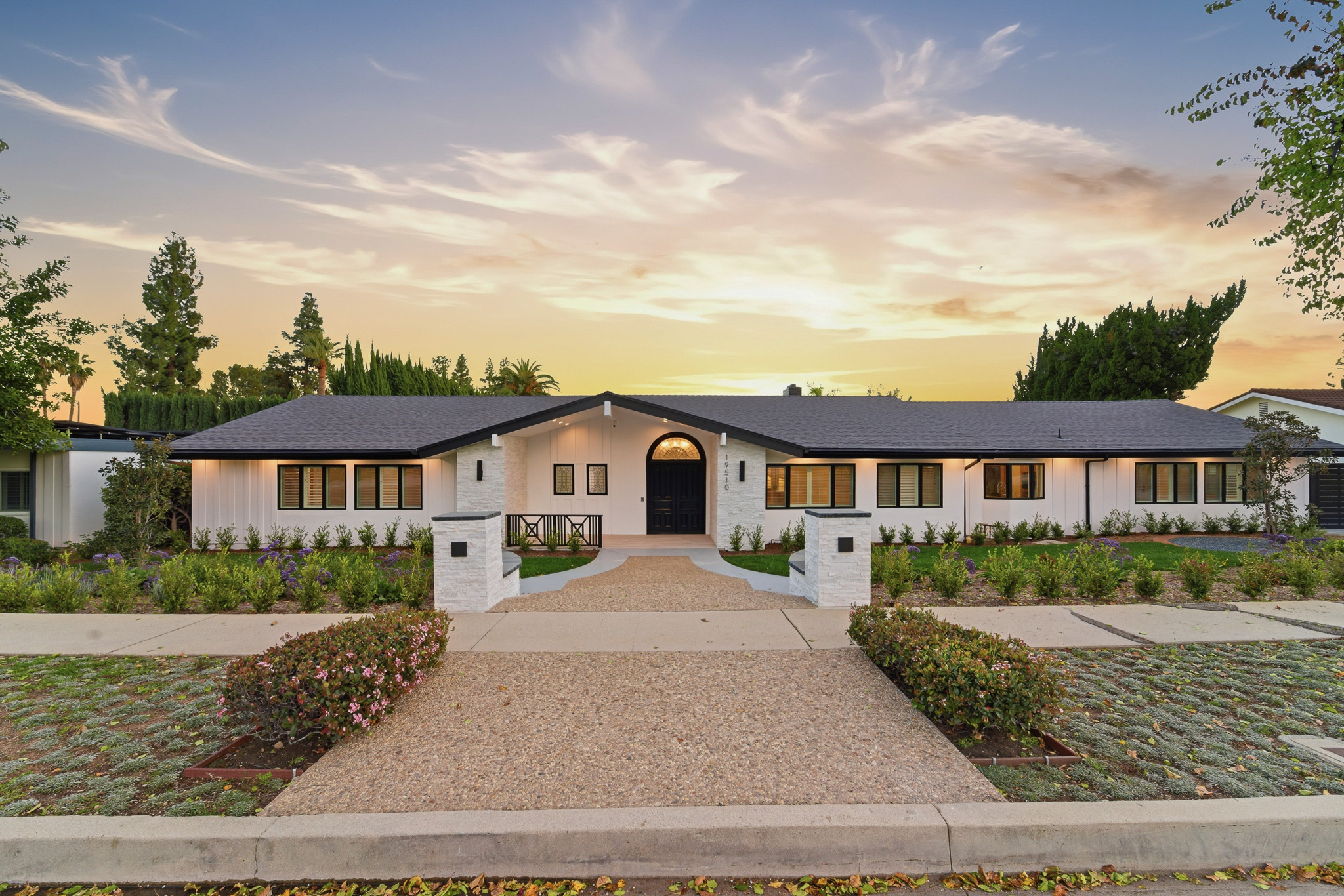 19510 Merridy Street, Northridge_01