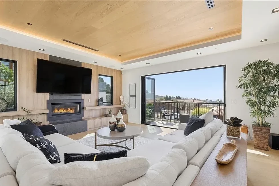 2532 Via Sanchez, Palos Verdes Estates_02