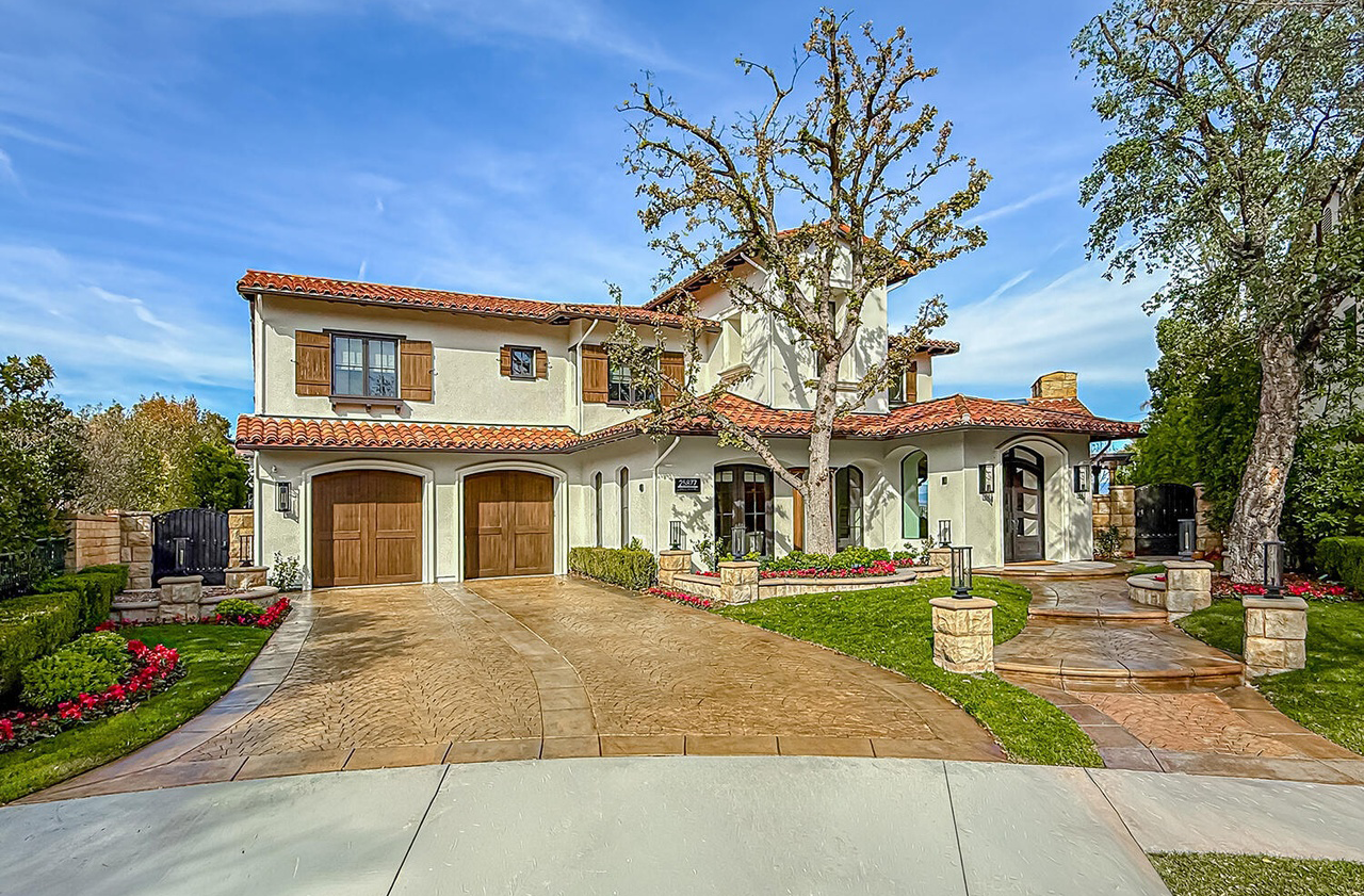 25877 Shady Oak Lane, Valencia