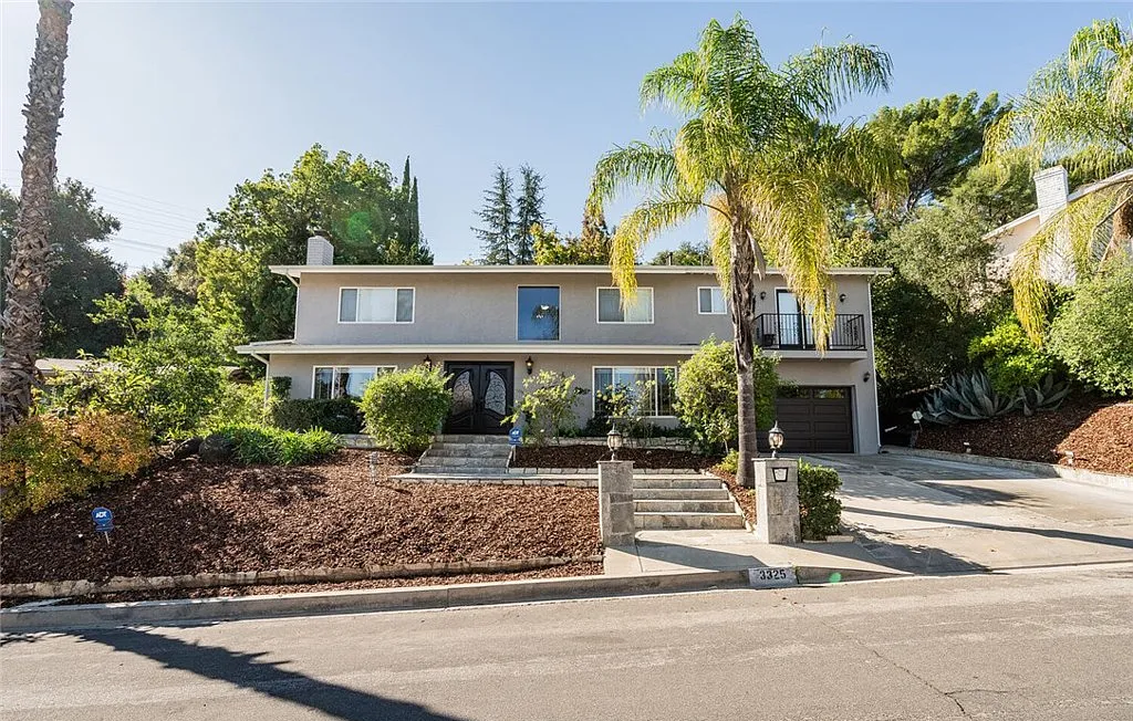 3325 Alginet Drive, Encino
