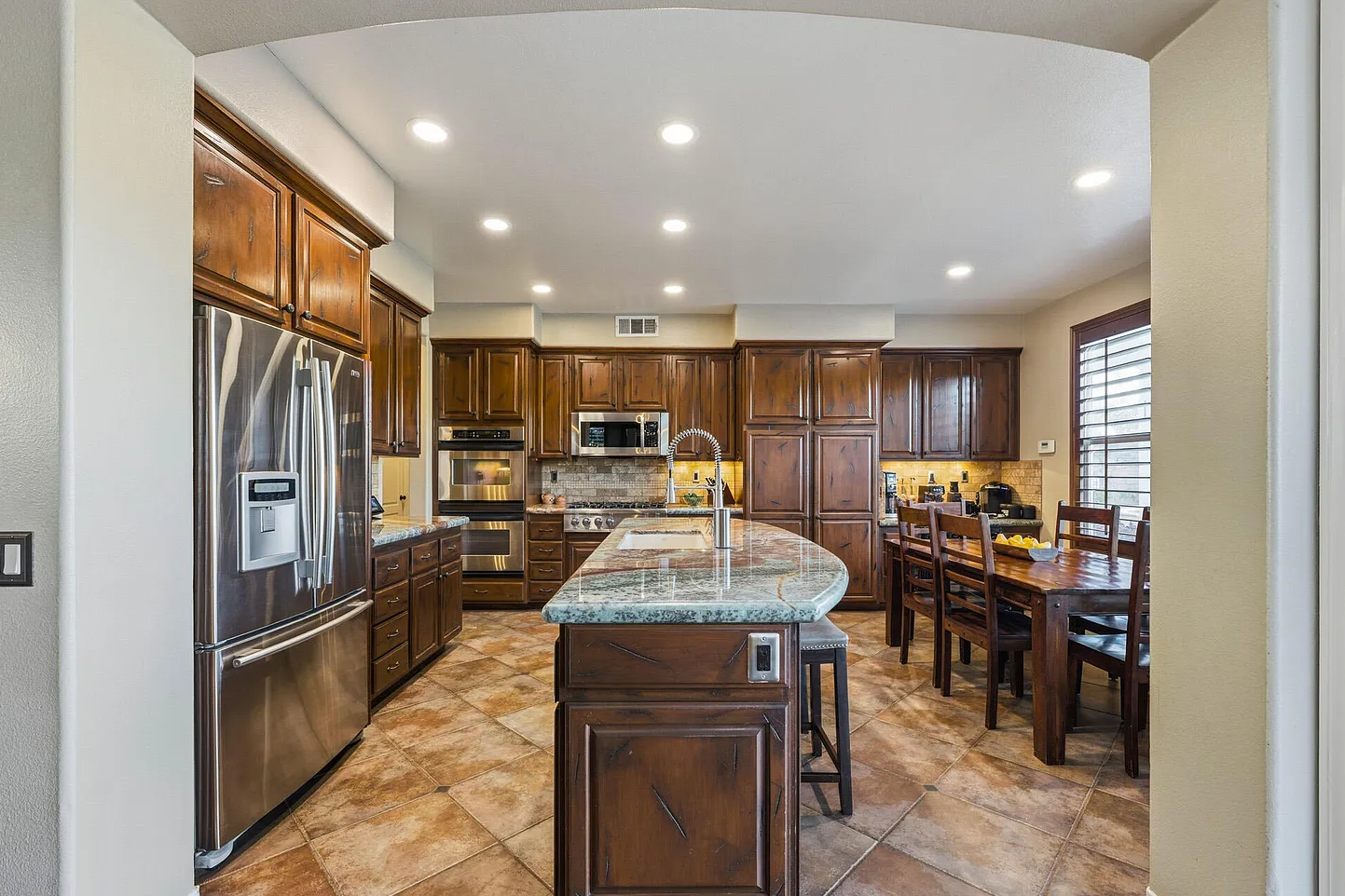 490 Peter Place, Simi Valley_03