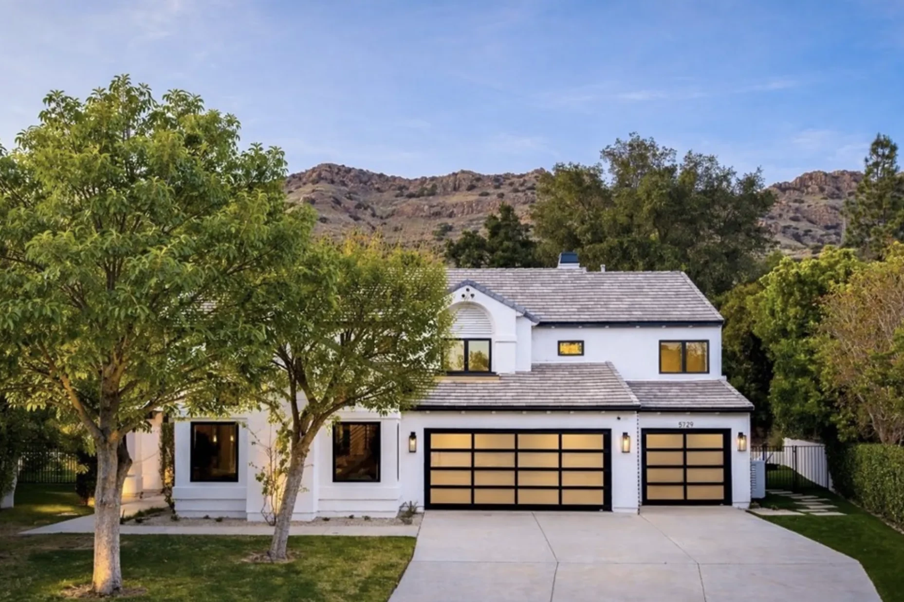 5729 Stone Mountain Dr. Westlake_01