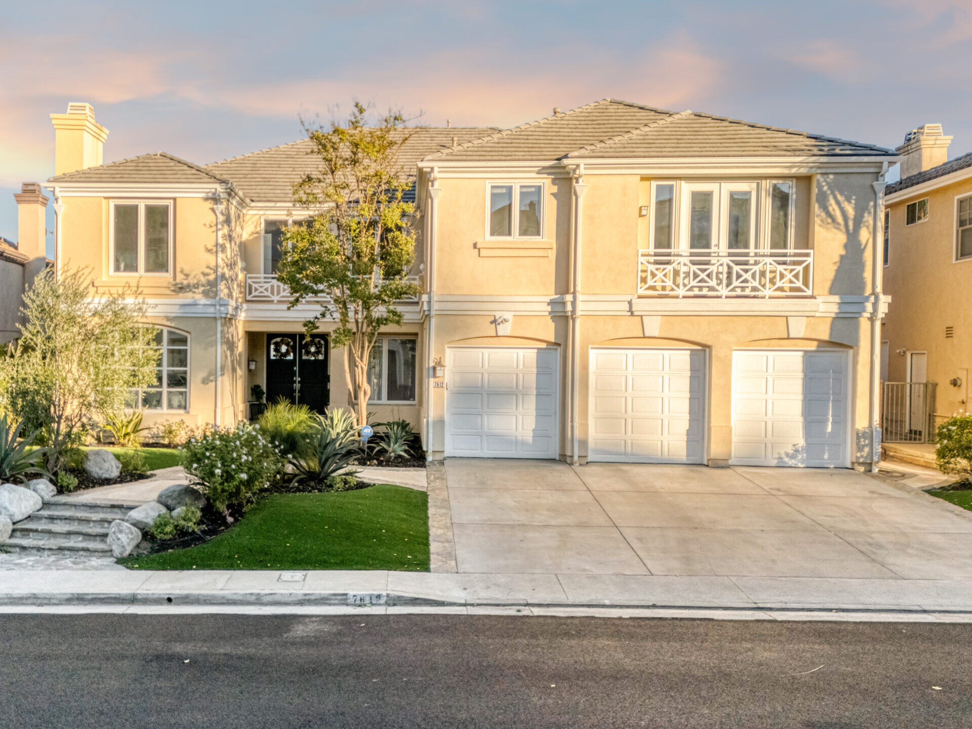 7612 Carmenita Ln. West Hills_01