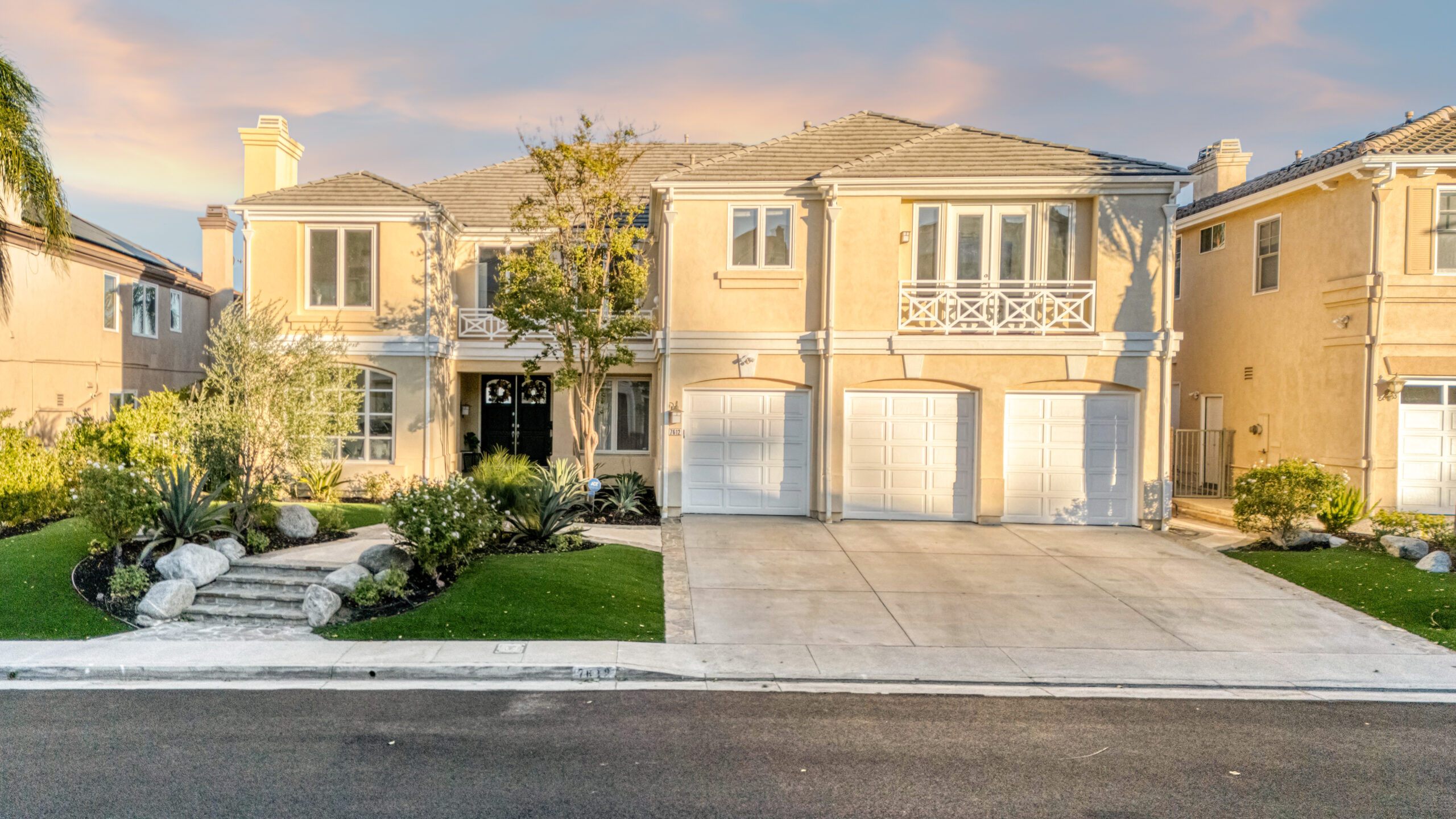 7612 Carmenita Ln. West Hills_01