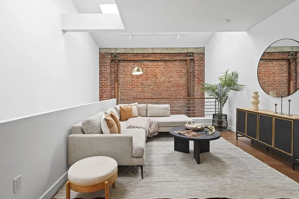 940 East 2nd Street, Unit 23, Los Angeles_02