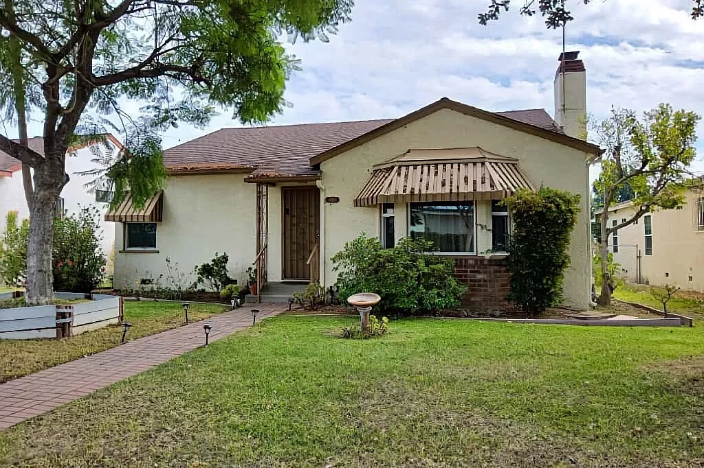 1024 South 6th Street, Alhambra_01