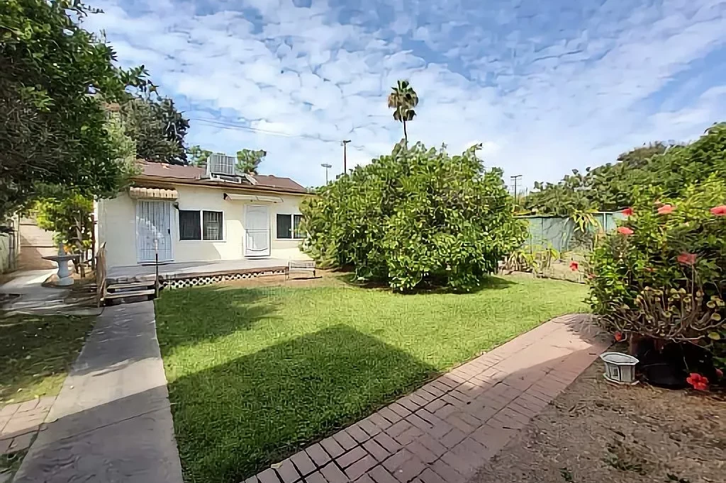 1024 South 6th Street, Alhambra_04