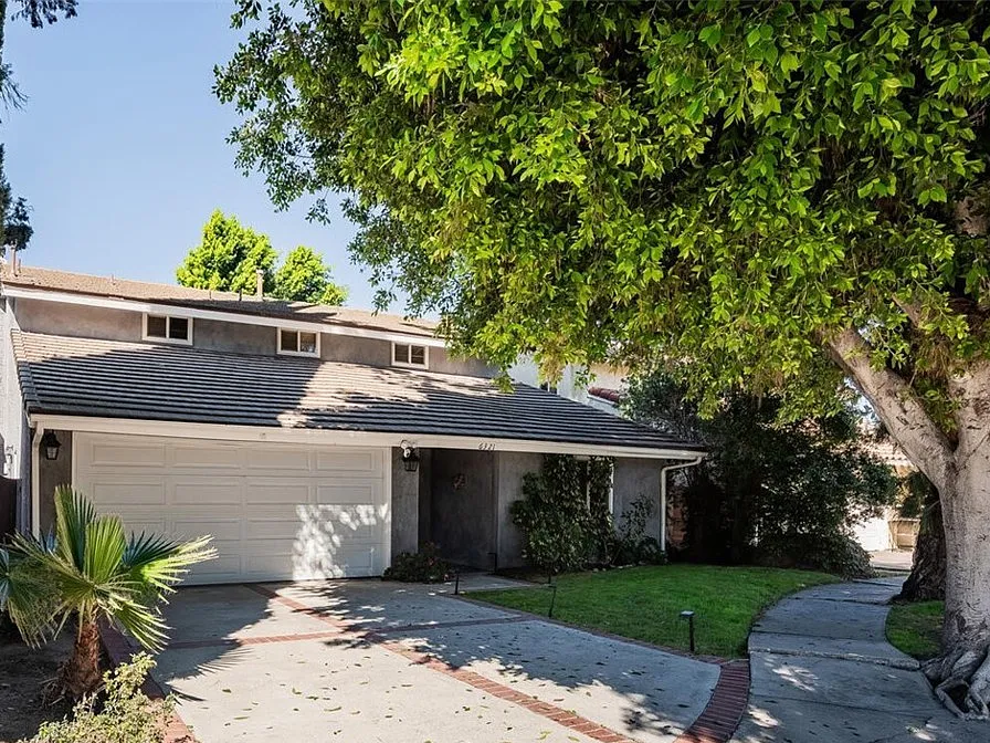 6321 Balcom Avenue, Encino_01