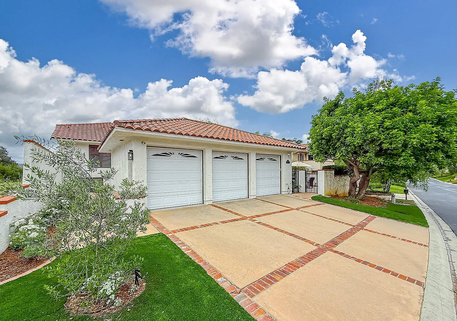 4538 Rayburn Street, Westlake Village_01