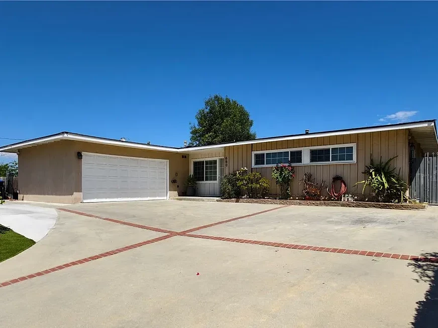 660 S Bradshawe Ave, Monterey Park_01